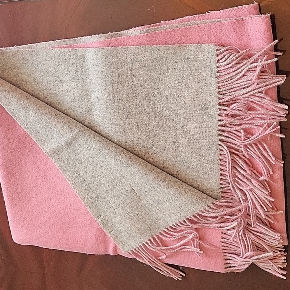 Wool shawl